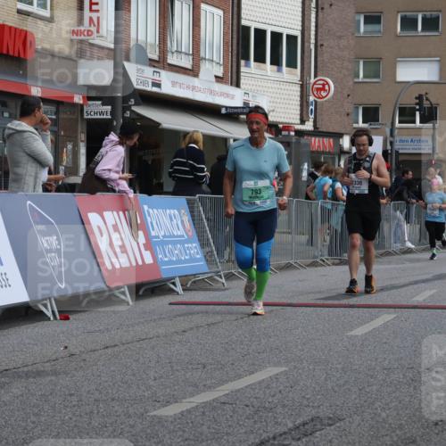 15.09.2024 - PSD Bank Halbmarathon Michael Strokosch http://msf.ph/oto/7080204 15.09.2024 12:24:47 Ziel 793, 2272, 2336, 3240, 3469 meine-sportfotos.de