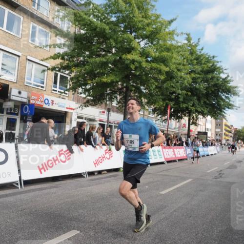15.09.2024 - PSD Bank Halbmarathon Miley Keyser http://msf.ph/oto/7080205 15.09.2024 11:38:41 Ziel 828, 935, 1094, 1142, 1174, 1175, 1189, 1371, 1461, 2485, 2660, 2724 meine-sportfotos.de