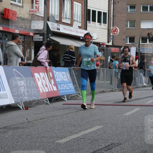 15.09.2024 - PSD Bank Halbmarathon Michael Strokosch http://msf.ph/oto/7080208 15.09.2024 12:24:47 Ziel 793, 2272, 2336, 3240, 3469 meine-sportfotos.de