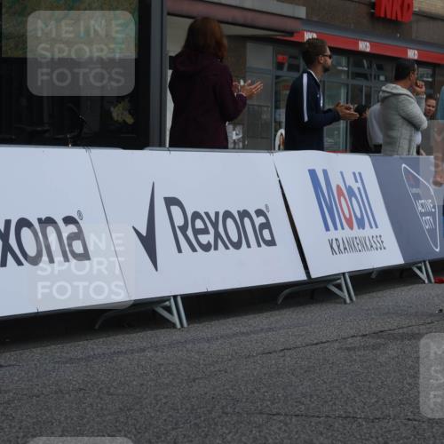 15.09.2024 - PSD Bank Halbmarathon Michael Strokosch http://msf.ph/oto/7080225 15.09.2024 12:24:49 Ziel 793, 1409, 2336, 3101 meine-sportfotos.de