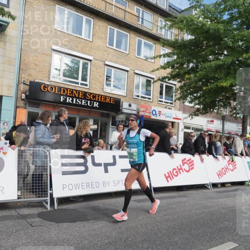 15.09.2024 - PSD Bank Halbmarathon Miley Keyser http://msf.ph/oto/7080248 15.09.2024 11:38:45 Ziel 828, 935, 1142, 1174, 1175, 1189, 1222, 1348, 1371, 1384, 2485, 2623, 2660, 2724 meine-sportfotos.de