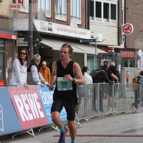 15.09.2024 - PSD Bank Halbmarathon Michael Strokosch http://msf.ph/oto/7080251 15.09.2024 11:15:53 Ziel 502, 532, 535, 542, 1086 meine-sportfotos.de