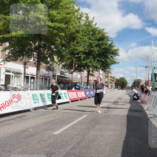 15.09.2024 - PSD Bank Halbmarathon Miley Keyser http://msf.ph/oto/7080255 15.09.2024 12:47:48 Ziel 3331, 3395, 3459, 3460, 3461 meine-sportfotos.de