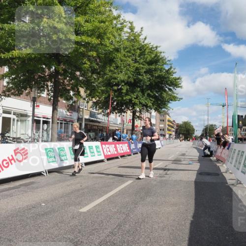 15.09.2024 - PSD Bank Halbmarathon Miley Keyser http://msf.ph/oto/7080259 15.09.2024 12:47:48 Ziel 3331, 3395, 3459, 3460, 3461 meine-sportfotos.de