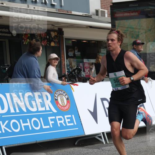 15.09.2024 - PSD Bank Halbmarathon Michael Strokosch http://msf.ph/oto/7080278 15.09.2024 11:15:54 Ziel 502, 532, 535, 542, 1086 meine-sportfotos.de