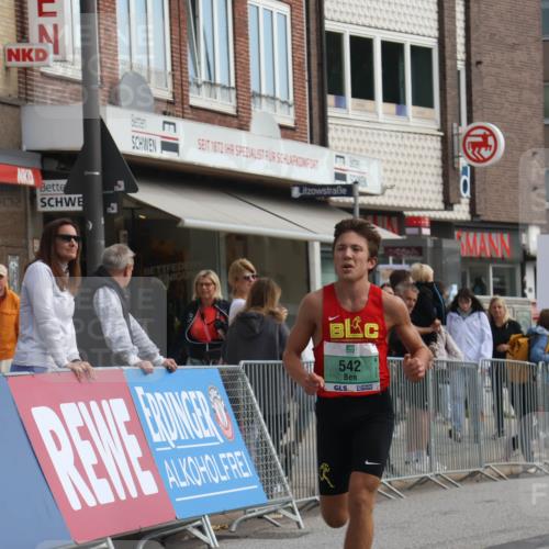 15.09.2024 - PSD Bank Halbmarathon Michael Strokosch http://msf.ph/oto/7080294 15.09.2024 11:15:58 Ziel 410, 502, 535, 542 meine-sportfotos.de