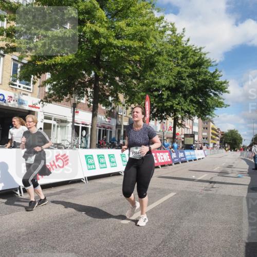15.09.2024 - PSD Bank Halbmarathon Miley Keyser http://msf.ph/oto/7080303 15.09.2024 12:47:49 Ziel 3331, 3395, 3459, 3460, 3461 meine-sportfotos.de