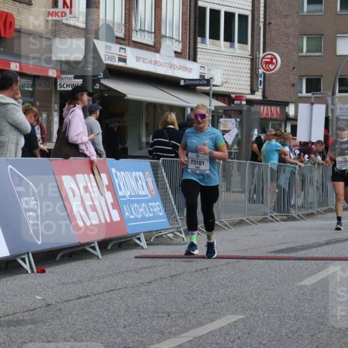 15.09.2024 - PSD Bank Halbmarathon Michael Strokosch http://msf.ph/oto/7080304 15.09.2024 12:24:55 Ziel 793, 1409, 2255, 2336, 2771, 3101 meine-sportfotos.de