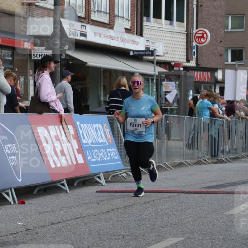 15.09.2024 - PSD Bank Halbmarathon Michael Strokosch http://msf.ph/oto/7080310 15.09.2024 12:24:55 Ziel 793, 1409, 2255, 2336, 2771, 3101 meine-sportfotos.de