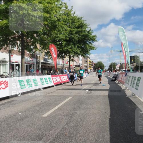 15.09.2024 - PSD Bank Halbmarathon Miley Keyser http://msf.ph/oto/7080351 15.09.2024 12:49:42 Ziel 1962, 2235, 2529, 3113 meine-sportfotos.de