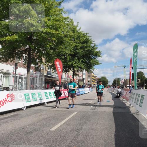 15.09.2024 - PSD Bank Halbmarathon Miley Keyser http://msf.ph/oto/7080385 15.09.2024 12:49:43 Ziel 1962, 2235, 2529, 3113 meine-sportfotos.de