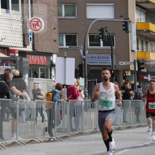 15.09.2024 - PSD Bank Halbmarathon Michael Strokosch http://msf.ph/oto/7080387 15.09.2024 11:16:08 Ziel 407, 410, 497, 542, 560 meine-sportfotos.de