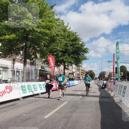 15.09.2024 - PSD Bank Halbmarathon Miley Keyser http://msf.ph/oto/7080390 15.09.2024 12:49:43 Ziel 1962, 2235, 2529, 3113 meine-sportfotos.de