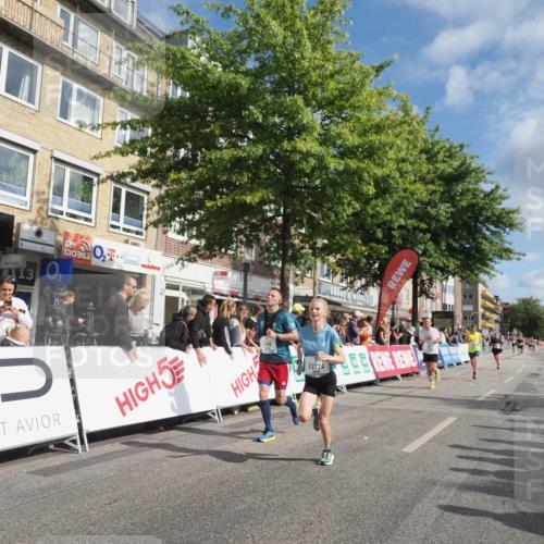 15.09.2024 - PSD Bank Halbmarathon Miley Keyser http://msf.ph/oto/7080392 15.09.2024 11:38:54 Ziel 912, 935, 1174, 1222, 1249, 1348, 1384, 2445, 2623, 2724 meine-sportfotos.de