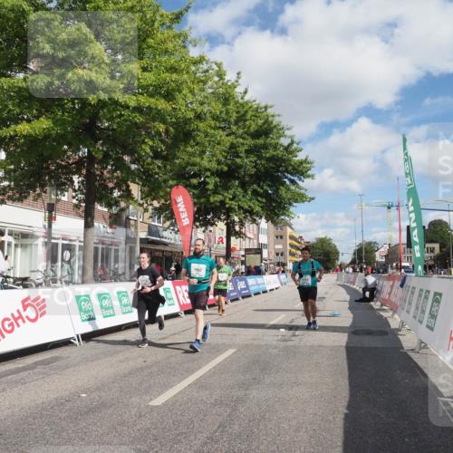 15.09.2024 - PSD Bank Halbmarathon Miley Keyser http://msf.ph/oto/7080395 15.09.2024 12:49:44 Ziel 1962, 2235, 2529, 3113 meine-sportfotos.de