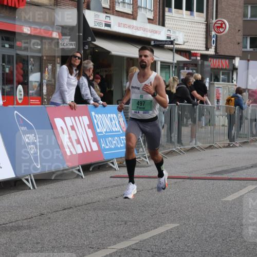 15.09.2024 - PSD Bank Halbmarathon Michael Strokosch http://msf.ph/oto/7080419 15.09.2024 11:16:10 Ziel 407, 410, 497, 542, 560, 604, 632, 1013 meine-sportfotos.de