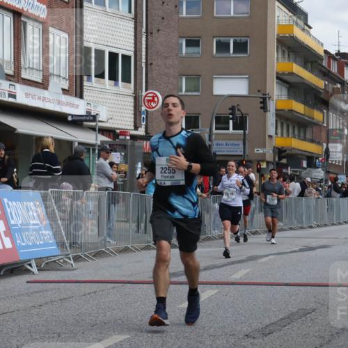 15.09.2024 - PSD Bank Halbmarathon Michael Strokosch http://msf.ph/oto/7080421 15.09.2024 12:25:03 Ziel 1409, 2255, 2771, 3101, 3298 meine-sportfotos.de