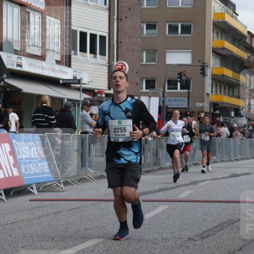 15.09.2024 - PSD Bank Halbmarathon Michael Strokosch http://msf.ph/oto/7080425 15.09.2024 12:25:03 Ziel 1409, 2255, 2771, 3101, 3298 meine-sportfotos.de