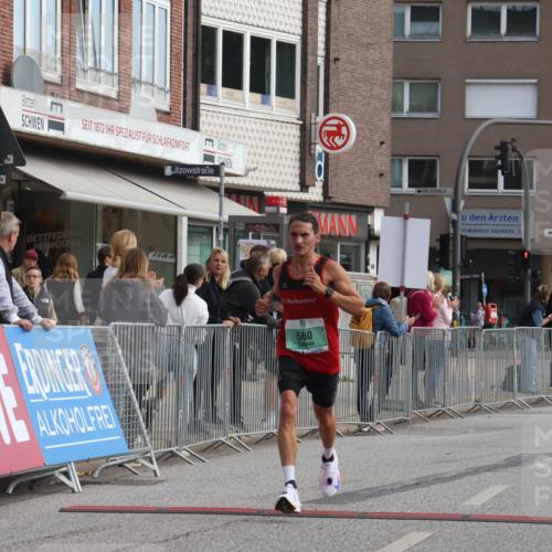 15.09.2024 - PSD Bank Halbmarathon Michael Strokosch http://msf.ph/oto/7080444 15.09.2024 11:16:12 Ziel 407, 410, 497, 542, 560, 604, 632, 1013 meine-sportfotos.de