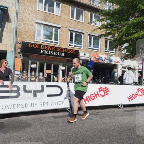 15.09.2024 - PSD Bank Halbmarathon Miley Keyser http://msf.ph/oto/7080461 15.09.2024 12:49:48 Ziel 1962, 2235, 2529, 3113 meine-sportfotos.de