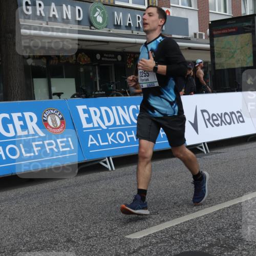 15.09.2024 - PSD Bank Halbmarathon Michael Strokosch http://msf.ph/oto/7080479 15.09.2024 12:25:05 Ziel 1409, 2239, 2255, 2267, 2771, 3101, 3298 meine-sportfotos.de