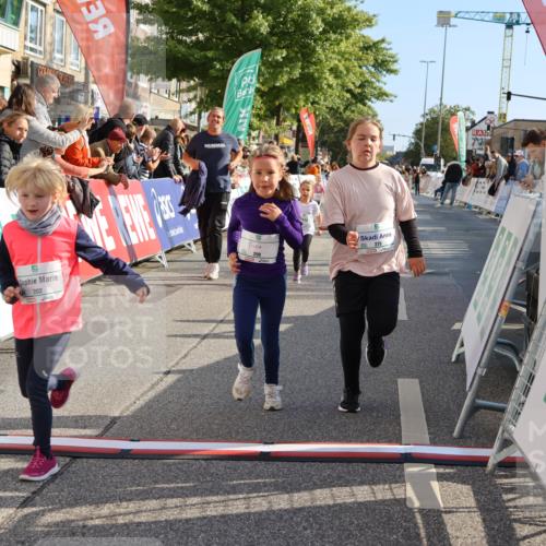 15.09.2024 - PSD Bank Halbmarathon Strokosch-Dieckow http://msf.ph/oto/7080494 15.09.2024 10:32:09 Ziel 11, 56, 57, 151, 202, 223, 250, 267, 276, 299 meine-sportfotos.de