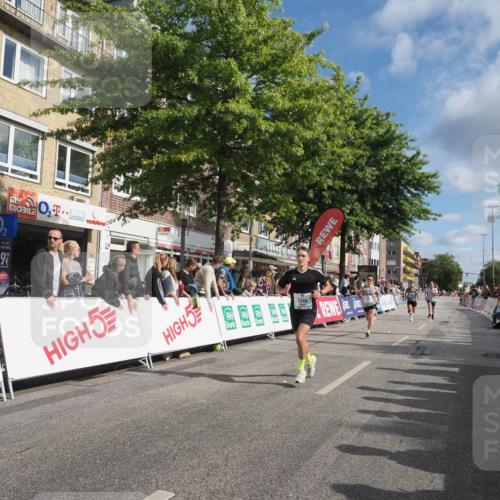 15.09.2024 - PSD Bank Halbmarathon Miley Keyser http://msf.ph/oto/7080521 15.09.2024 11:39:03 Ziel 912, 1191, 1222, 1249, 1348, 1384, 2233, 2445, 2618, 2623 meine-sportfotos.de