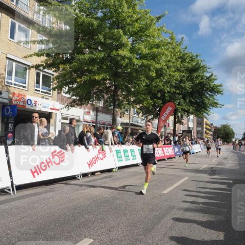 15.09.2024 - PSD Bank Halbmarathon Miley Keyser http://msf.ph/oto/7080528 15.09.2024 11:39:03 Ziel 912, 1191, 1222, 1249, 1348, 1384, 2233, 2445, 2618, 2623 meine-sportfotos.de