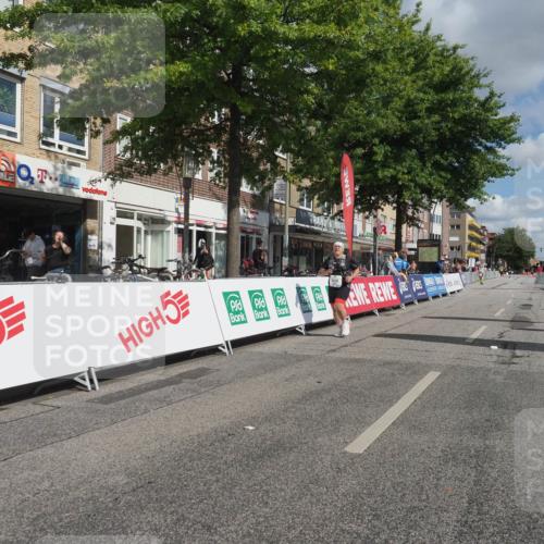 15.09.2024 - PSD Bank Halbmarathon Miley Keyser http://msf.ph/oto/7080531 15.09.2024 12:50:27 Ziel 2378, 3365 meine-sportfotos.de