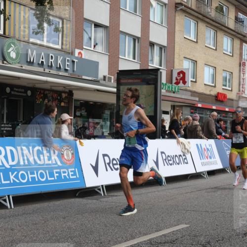 15.09.2024 - PSD Bank Halbmarathon Michael Strokosch http://msf.ph/oto/7080543 15.09.2024 11:16:18 Ziel 407, 497, 560, 604, 632, 1013, 1016 meine-sportfotos.de