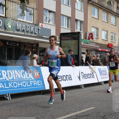 15.09.2024 - PSD Bank Halbmarathon Michael Strokosch http://msf.ph/oto/7080546 15.09.2024 11:16:18 Ziel 407, 497, 560, 604, 632, 1013, 1016 meine-sportfotos.de