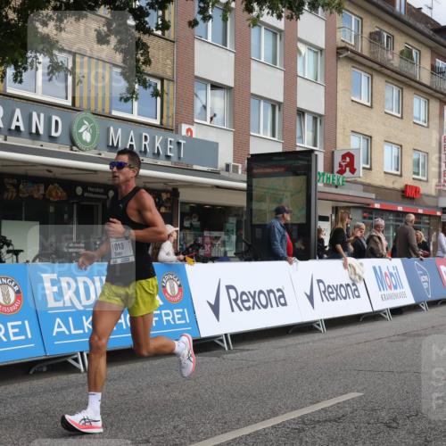 15.09.2024 - PSD Bank Halbmarathon Michael Strokosch http://msf.ph/oto/7080570 15.09.2024 11:16:19 Ziel 407, 497, 560, 604, 616, 632, 1002, 1003, 1013, 1016 meine-sportfotos.de