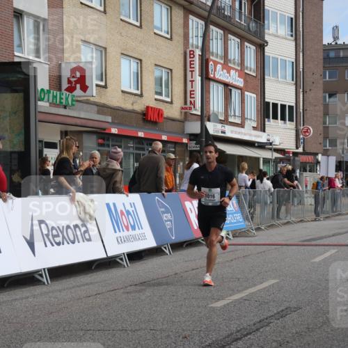 15.09.2024 - PSD Bank Halbmarathon Michael Strokosch http://msf.ph/oto/7080590 15.09.2024 11:16:23 Ziel 407, 497, 560, 604, 616, 632, 1002, 1003, 1013, 1016 meine-sportfotos.de