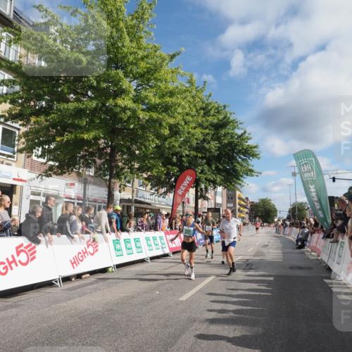 15.09.2024 - PSD Bank Halbmarathon Miley Keyser http://msf.ph/oto/7080596 15.09.2024 11:39:07 Ziel 747, 778, 912, 1191, 1249, 2233, 2445, 2618 meine-sportfotos.de