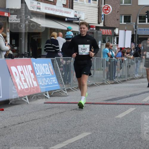 15.09.2024 - PSD Bank Halbmarathon Michael Strokosch http://msf.ph/oto/7080597 15.09.2024 12:25:24 Ziel 1153, 2239, 2250, 2267, 2442, 3283 meine-sportfotos.de