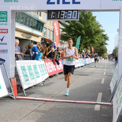 15.09.2024 - PSD Bank Halbmarathon Strokosch-Dieckow http://msf.ph/oto/7080603 15.09.2024 11:14:21 Ziel 406, 417, 421, 527, 549, 612 meine-sportfotos.de