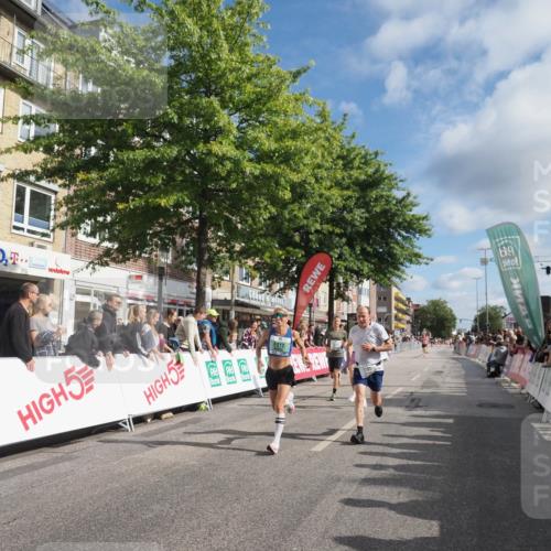 15.09.2024 - PSD Bank Halbmarathon Miley Keyser http://msf.ph/oto/7080616 15.09.2024 11:39:07 Ziel 747, 778, 912, 1191, 1249, 2233, 2445, 2618 meine-sportfotos.de