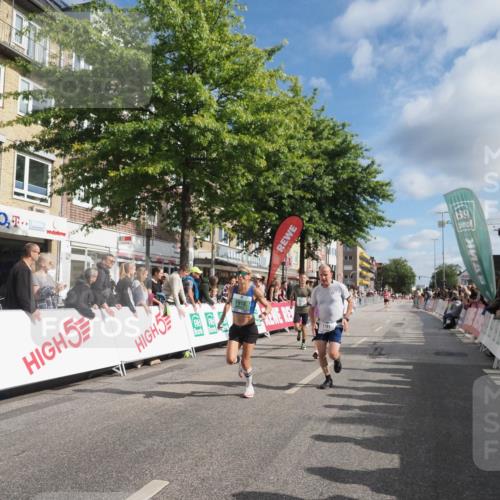 15.09.2024 - PSD Bank Halbmarathon Miley Keyser http://msf.ph/oto/7080621 15.09.2024 11:39:08 Ziel 747, 778, 912, 1191, 1249, 2233, 2445, 2618 meine-sportfotos.de