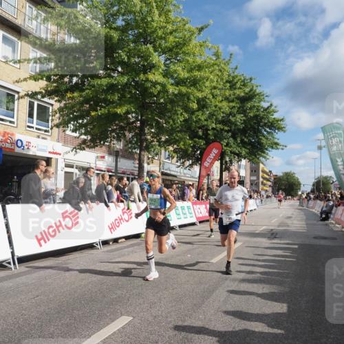15.09.2024 - PSD Bank Halbmarathon Miley Keyser http://msf.ph/oto/7080632 15.09.2024 11:39:08 Ziel 747, 778, 912, 1191, 1249, 2233, 2445, 2618 meine-sportfotos.de