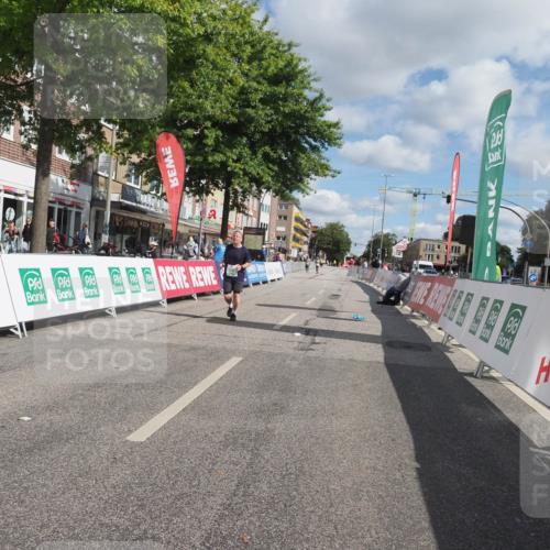 15.09.2024 - PSD Bank Halbmarathon Miley Keyser http://msf.ph/oto/7080638 15.09.2024 12:51:05 Ziel 2355 meine-sportfotos.de