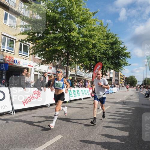 15.09.2024 - PSD Bank Halbmarathon Miley Keyser http://msf.ph/oto/7080640 15.09.2024 11:39:08 Ziel 747, 778, 912, 1191, 1249, 2233, 2445, 2618 meine-sportfotos.de