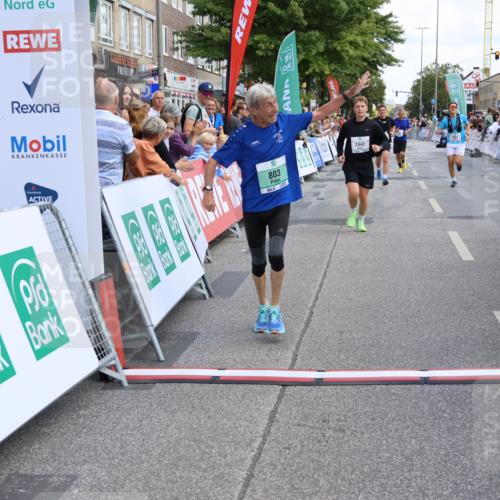 15.09.2024 - PSD Bank Halbmarathon Strokosch-Dieckow http://msf.ph/oto/7080643 15.09.2024 12:25:45 Ziel 1841, 2239, 2267, 2386, 2442 meine-sportfotos.de