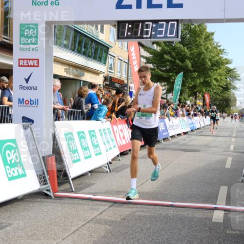 15.09.2024 - PSD Bank Halbmarathon Strokosch-Dieckow http://msf.ph/oto/7080674 15.09.2024 11:14:21 Ziel 406, 417, 421, 527, 549, 612 meine-sportfotos.de