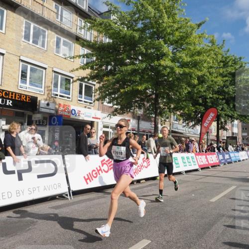 15.09.2024 - PSD Bank Halbmarathon Miley Keyser http://msf.ph/oto/7080684 15.09.2024 11:39:09 Ziel 747, 778, 912, 1191, 1249, 2233, 2445, 2618 meine-sportfotos.de