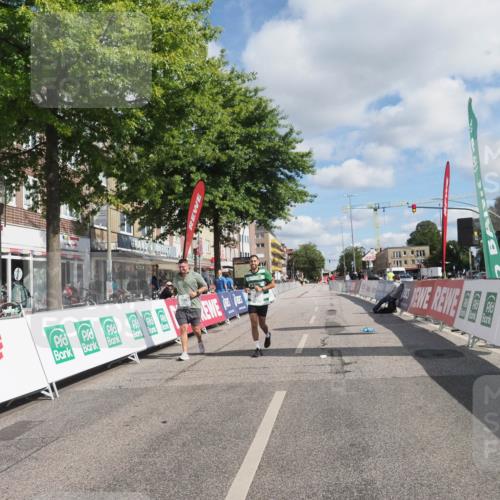 15.09.2024 - PSD Bank Halbmarathon Miley Keyser http://msf.ph/oto/7080695 15.09.2024 12:51:25 Ziel 1817, 2355, 2384 meine-sportfotos.de