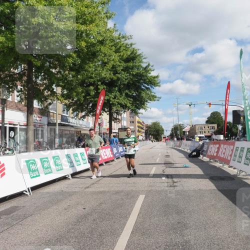 15.09.2024 - PSD Bank Halbmarathon Miley Keyser http://msf.ph/oto/7080701 15.09.2024 12:51:25 Ziel 1817, 2355, 2384 meine-sportfotos.de