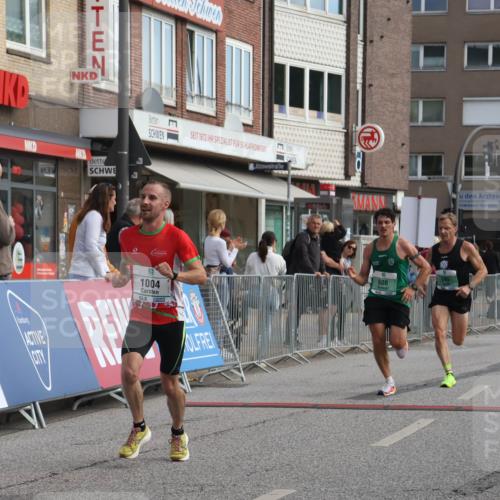 15.09.2024 - PSD Bank Halbmarathon Michael Strokosch http://msf.ph/oto/7080704 15.09.2024 11:16:39 Ziel 595, 606, 616, 1002, 1003, 1004, 1007 meine-sportfotos.de