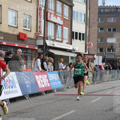 15.09.2024 - PSD Bank Halbmarathon Michael Strokosch http://msf.ph/oto/7080720 15.09.2024 11:16:40 Ziel 595, 606, 1004, 1007 meine-sportfotos.de