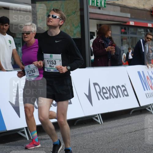 15.09.2024 - PSD Bank Halbmarathon Michael Strokosch http://msf.ph/oto/7080753 15.09.2024 12:25:34 Ziel 1153, 1841, 2250, 2386, 2442, 3283 meine-sportfotos.de