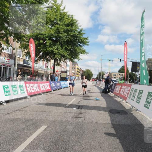 15.09.2024 - PSD Bank Halbmarathon Miley Keyser http://msf.ph/oto/7080758 15.09.2024 12:53:02 Ziel 3252, 3406 meine-sportfotos.de